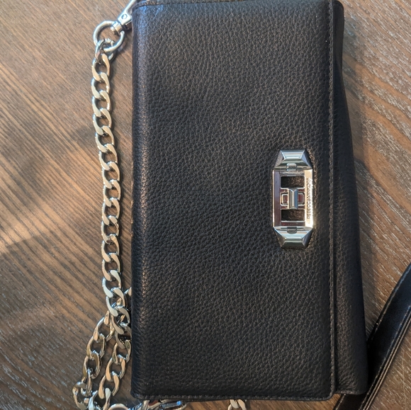 Rebecca Minkoff• Wallet on a Chain. 🪷 - Picture 4 of 5